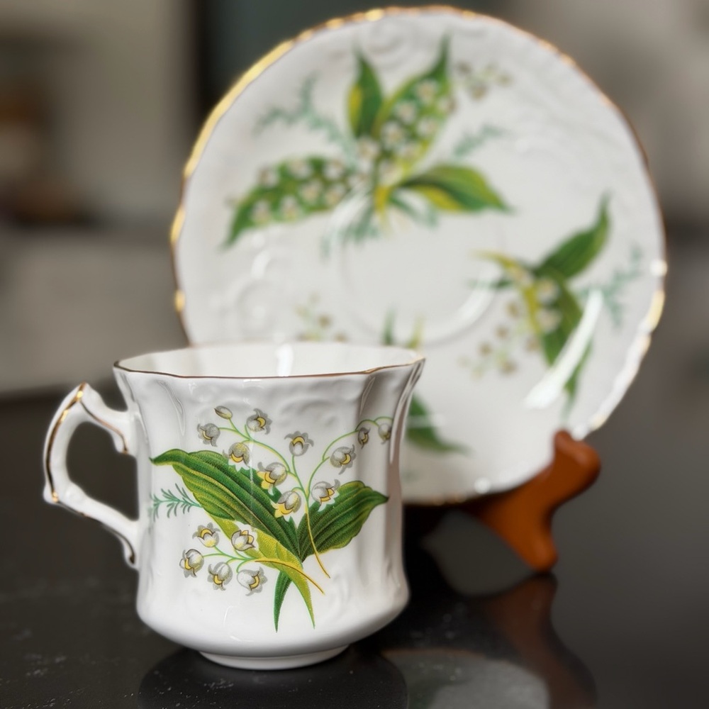 Vintage Hammersley Bone China Teacup & Saucer Lily of the Valley - Picture 2 of 5